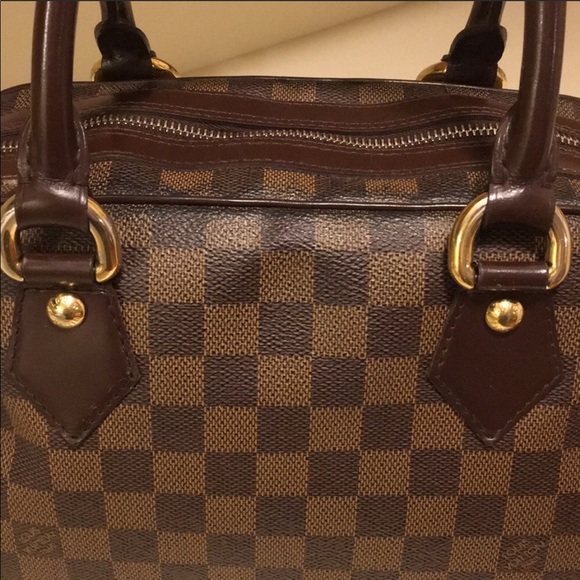 LV purse great condition 100% authentic - Picture 3 of 7